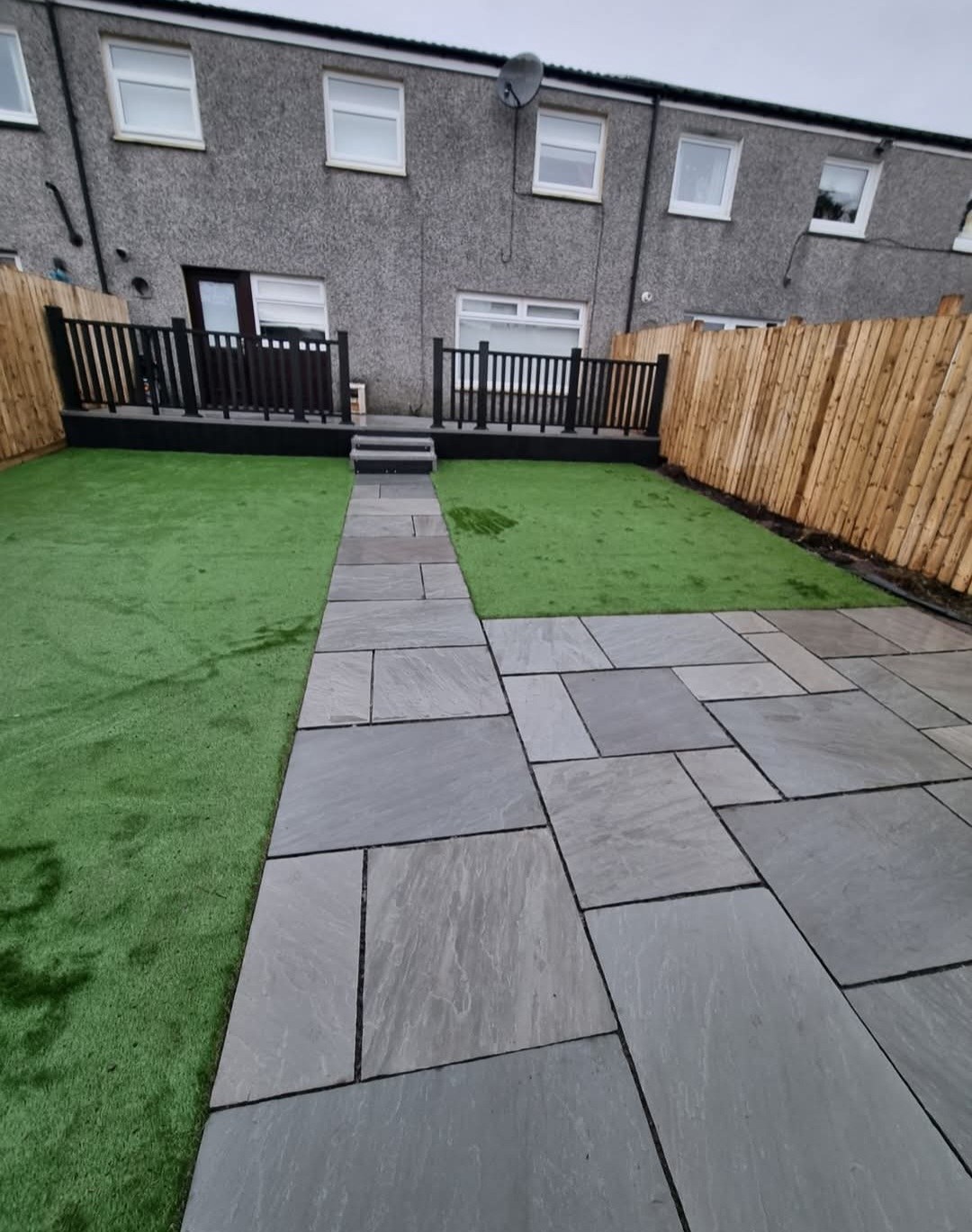 Sandstone & Artificial Grass