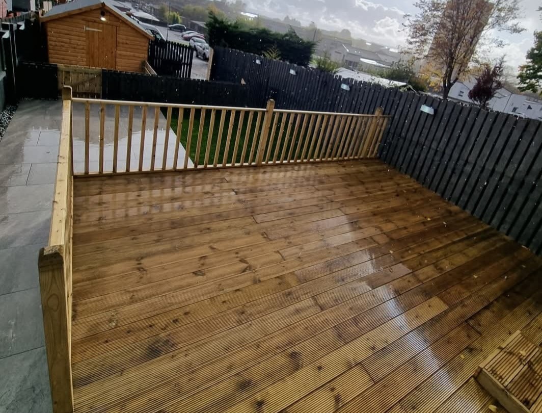 Timber decking build